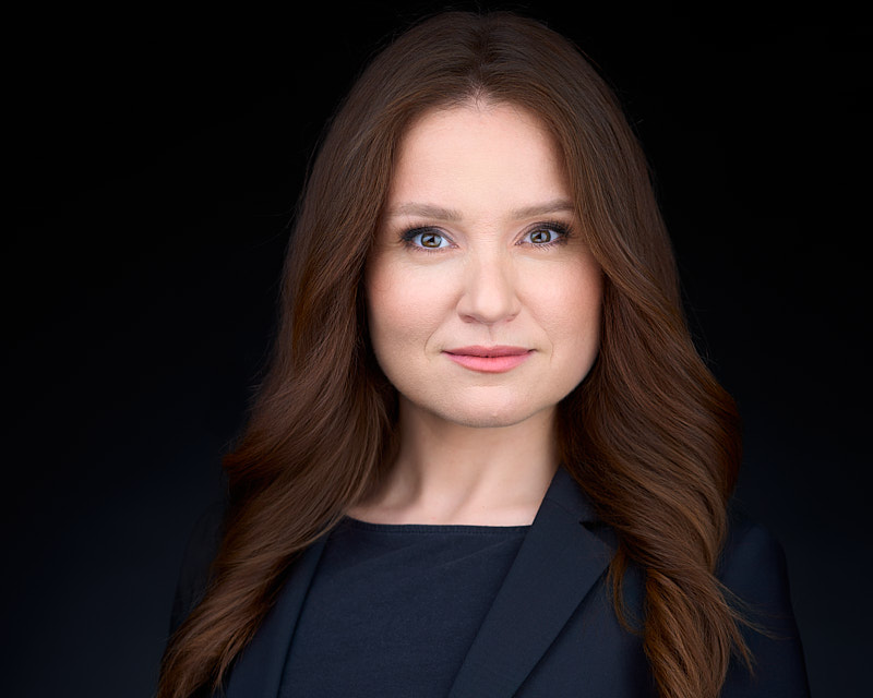 Profesjonalny portret biznesowy typu headshot na LinkedIn