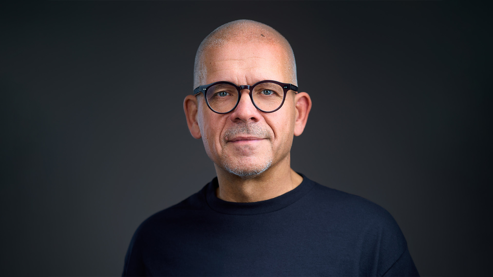 Zdjęcie biznesowe trenera sprzedazy